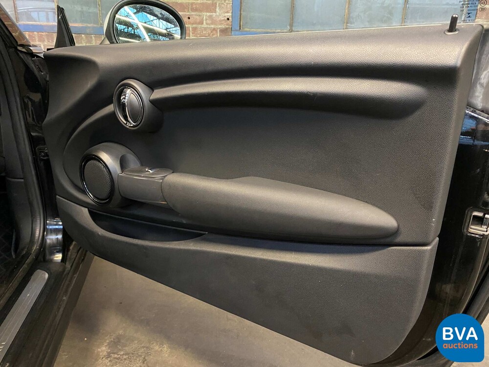 Mini 1.5 Cooper 136pk 2014, 6-TZD-36