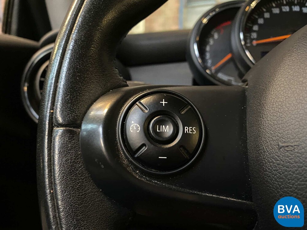 Mini 1.5 Cooper 136pk 2014, 6-TZD-36