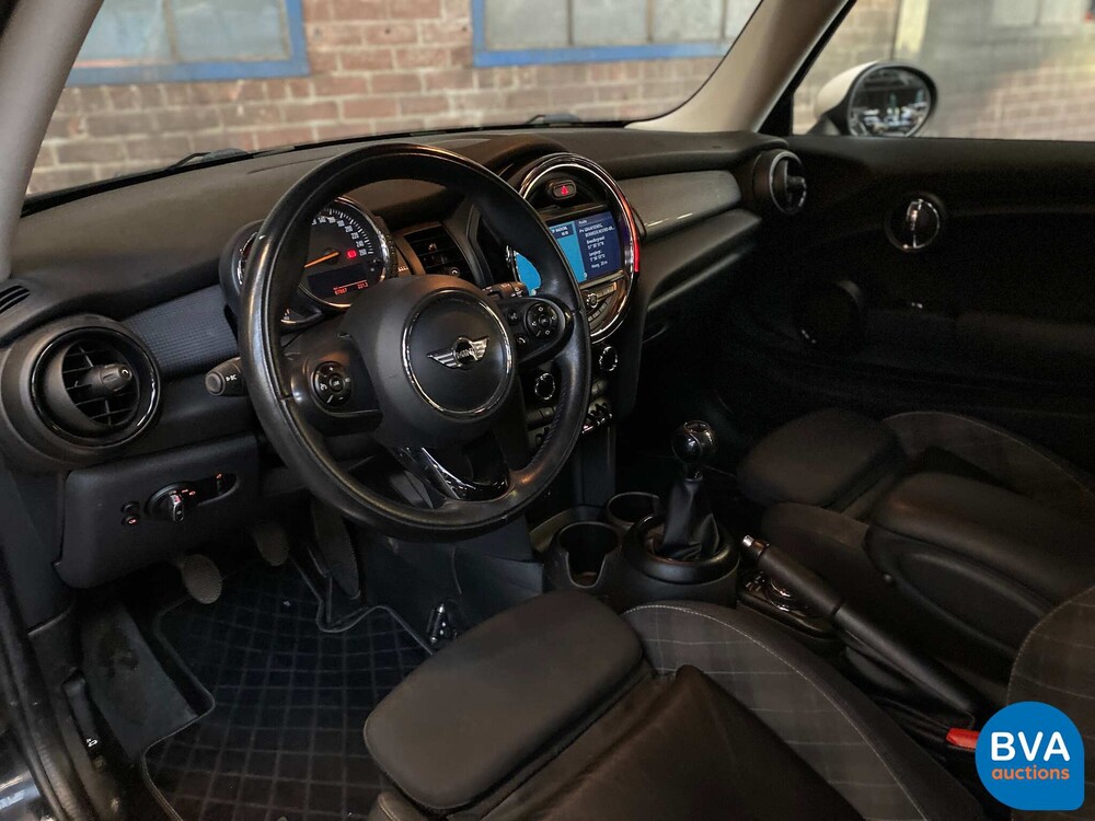 Mini 1.5 Cooper 136pk 2014, 6-TZD-36