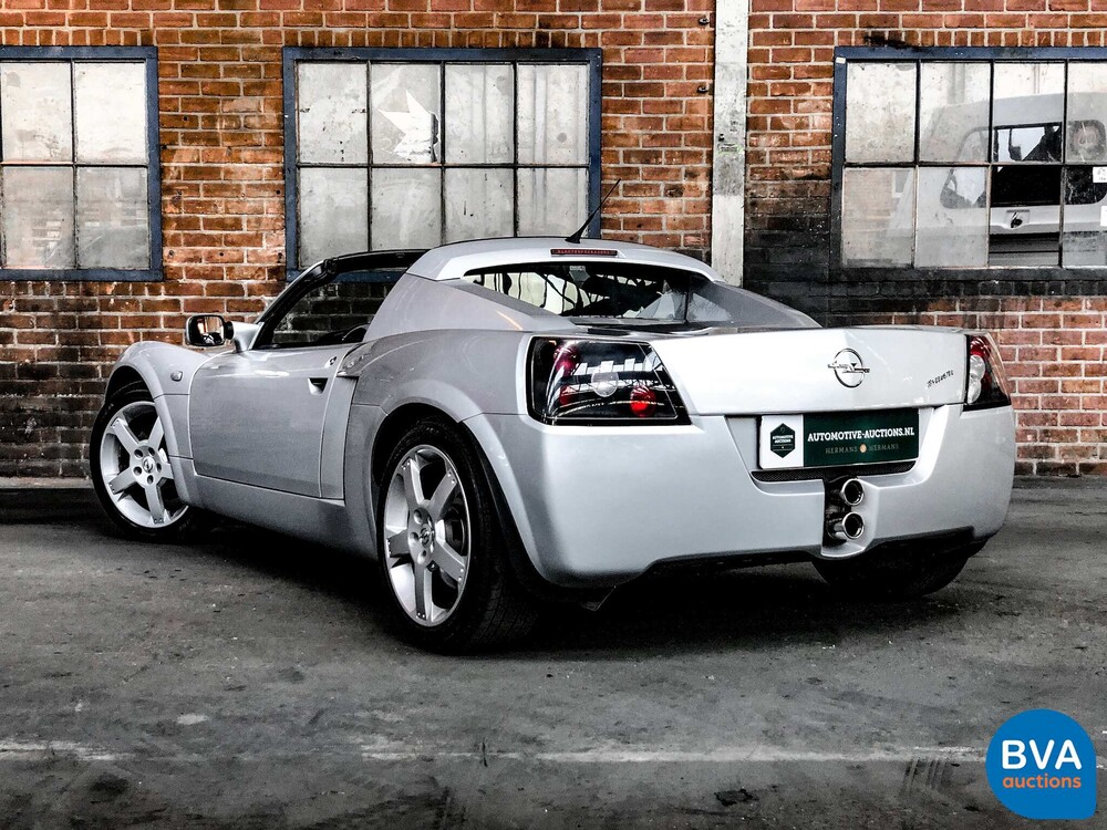 Opel Speedster 2.2 150hp 2001.