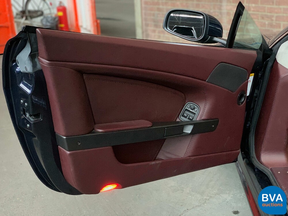 Aston Martin V8 Vantage Roadster 4.7 V8 Sportshift 426 PS 2008, 9-KHR-43.