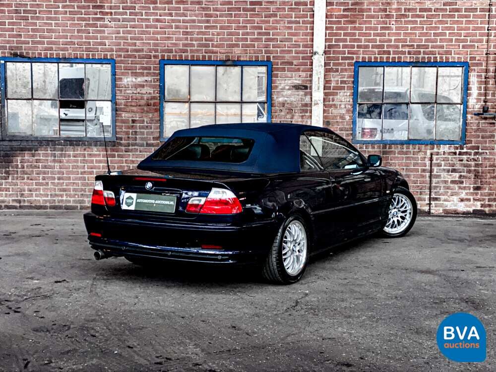 BMW 318Ci Cabrio 3-serie 2001 140pk, PZ-774-D