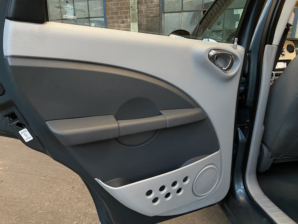 Chrysler PT Cruiser 2.4i Touring 143pk 2006 -Org NL-, 55-TB-FL