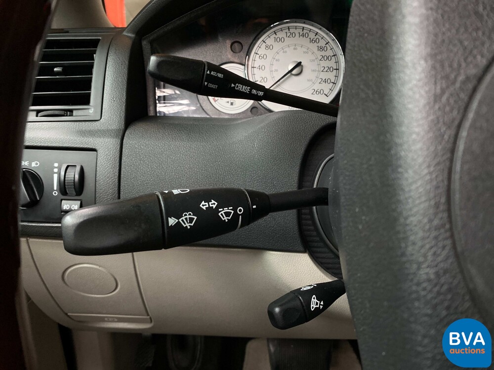 Chrysler 300C Touring 5.7L V8 340pk 2006, 72-SF-ZL