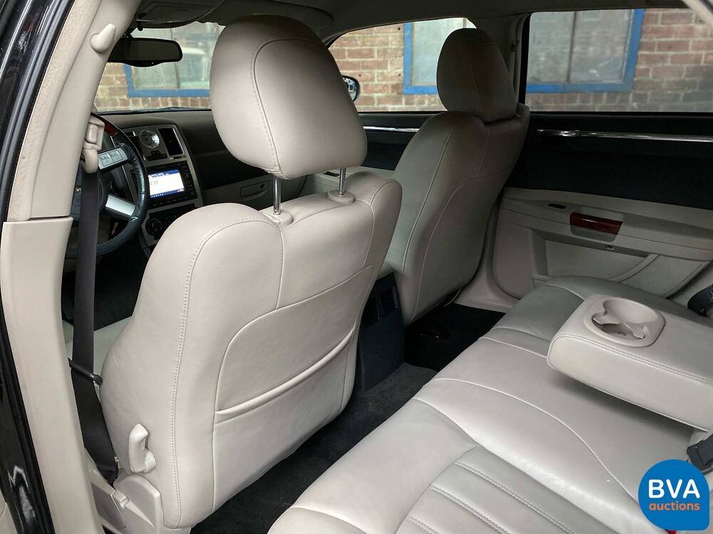 Chrysler 300C Touring 5.7L V8 340pk 2006, 72-SF-ZL