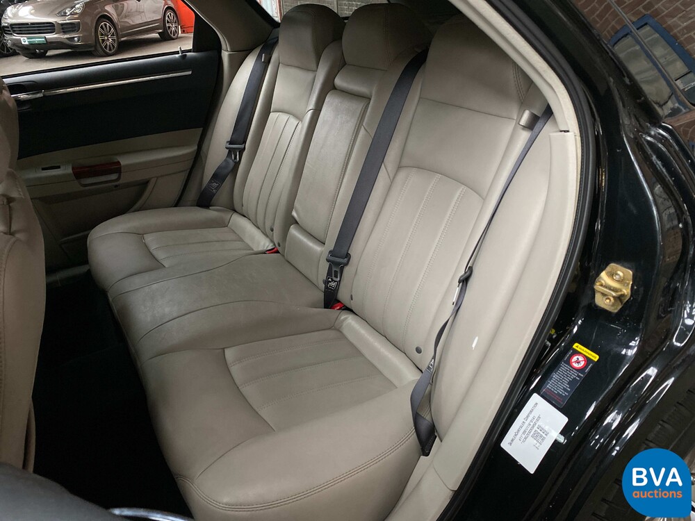 Chrysler 300C Touring 5.7L V8 340pk 2006, 72-SF-ZL