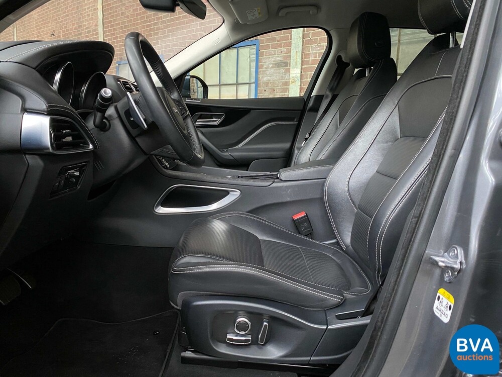Jaguar F-Pace 2.0 25t R-Sport AWD 250pk 2019, N-803-JS