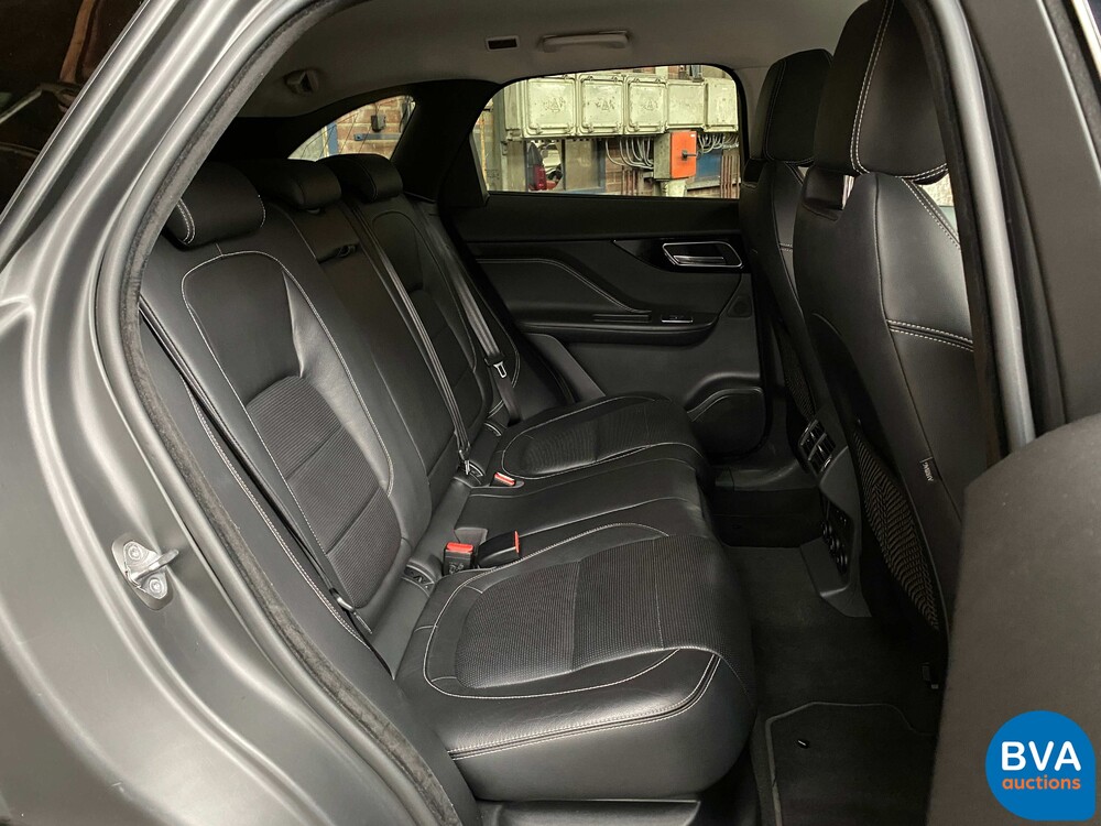 Jaguar F-Pace 2.0 25t R-Sport AWD 250pk 2019, N-803-JS