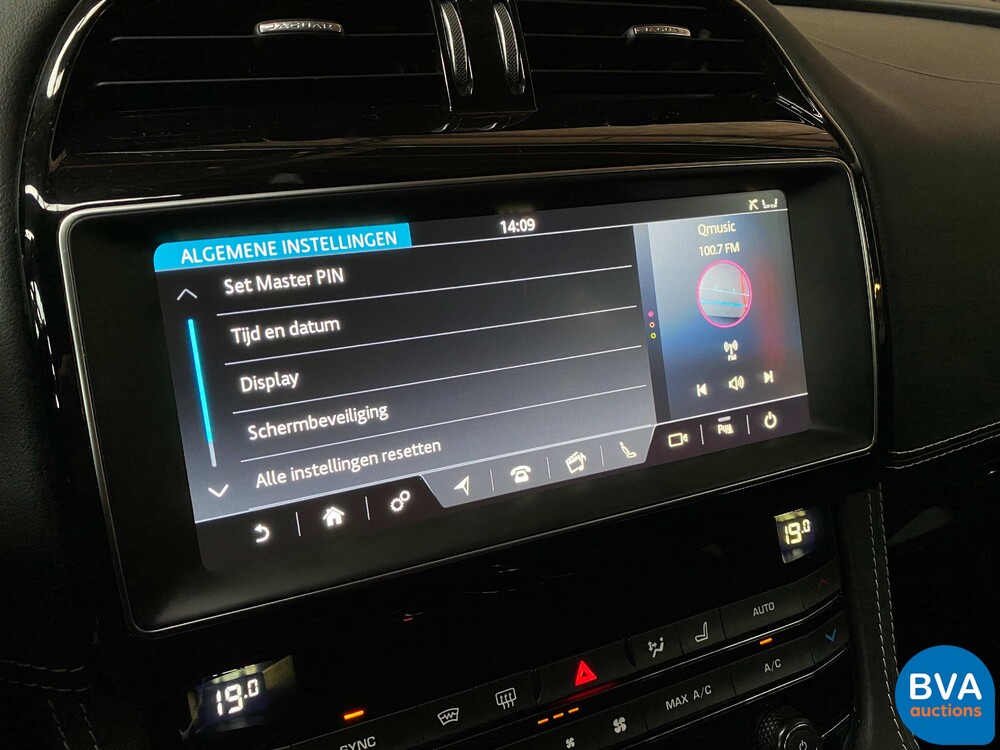 Jaguar F-Pace 2.0 25t R-Sport AWD 250pk 2019, N-803-JS