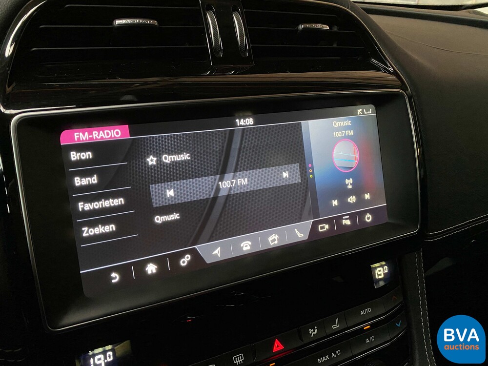 Jaguar F-Pace 2.0 25t R-Sport AWD 250pk 2019, N-803-JS