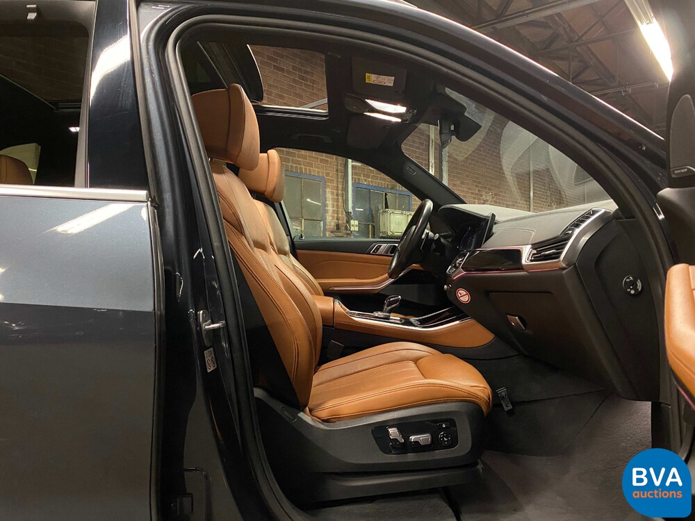 BMW X5 xDrive 40i High Executive M-Sport 340pk 2020 -Org NL- GARANTIE, H-671-BK.