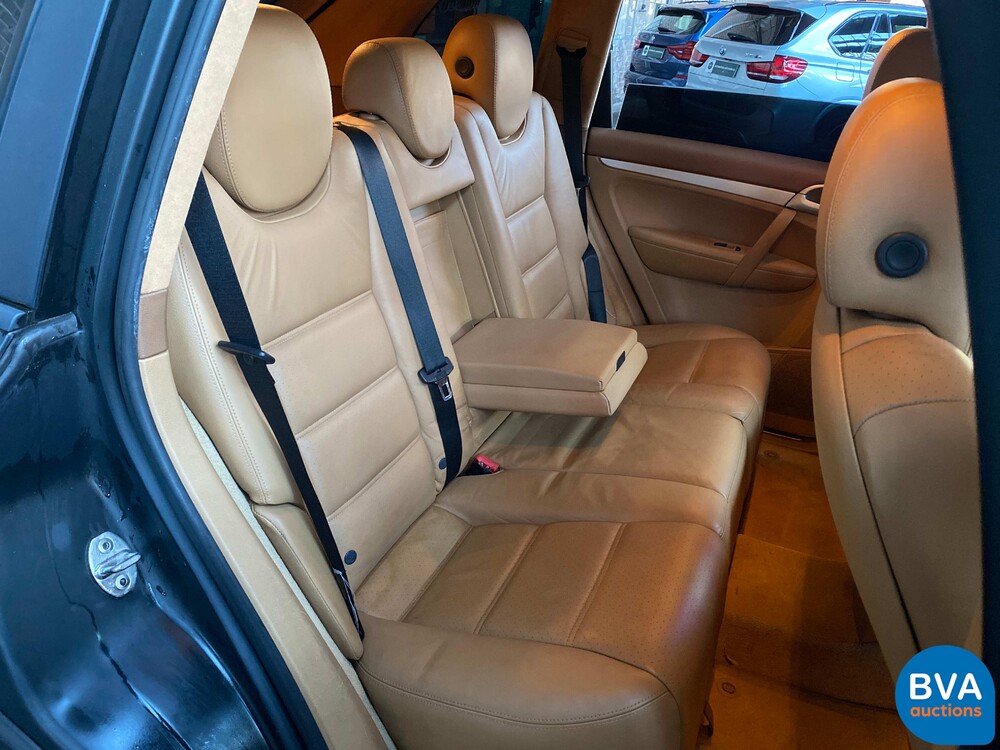 Porsche Cayenne Turbo 4.5 V8 450pk 2005 -YOUNGTIMER-