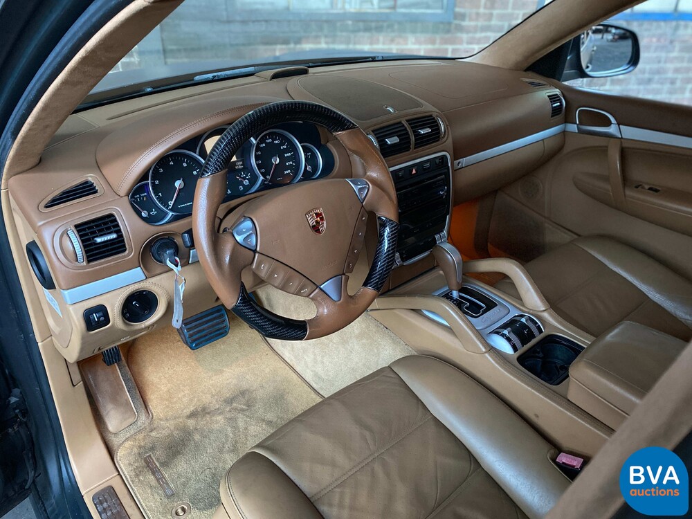 Porsche Cayenne Turbo 4.5 V8 450pk 2005 -YOUNGTIMER-
