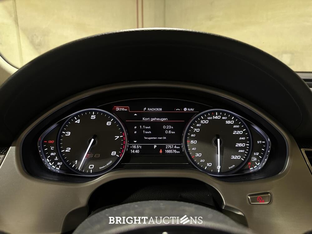  Audi S8 4.0 TFSI V8 Quattro 519pk 2013, J-608-LK
