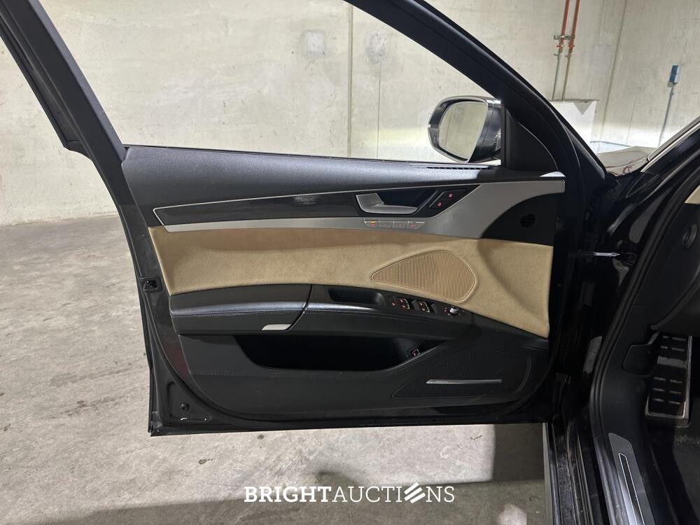  Audi S8 4.0 TFSI V8 Quattro 519pk 2013, J-608-LK