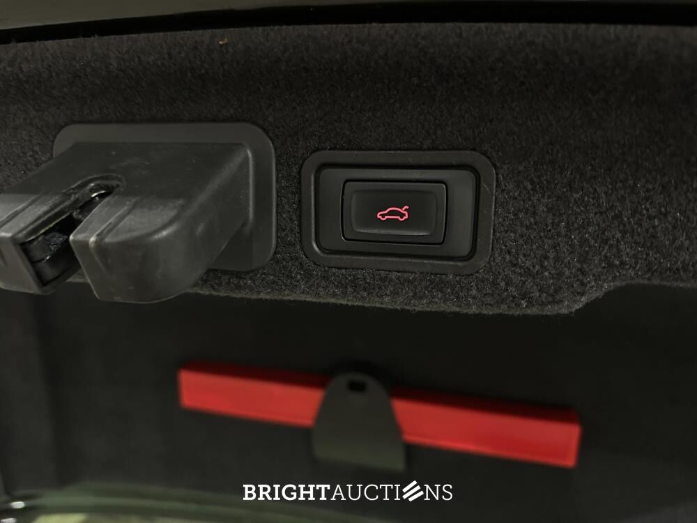  Audi S8 4.0 TFSI V8 Quattro 519pk 2013, J-608-LK