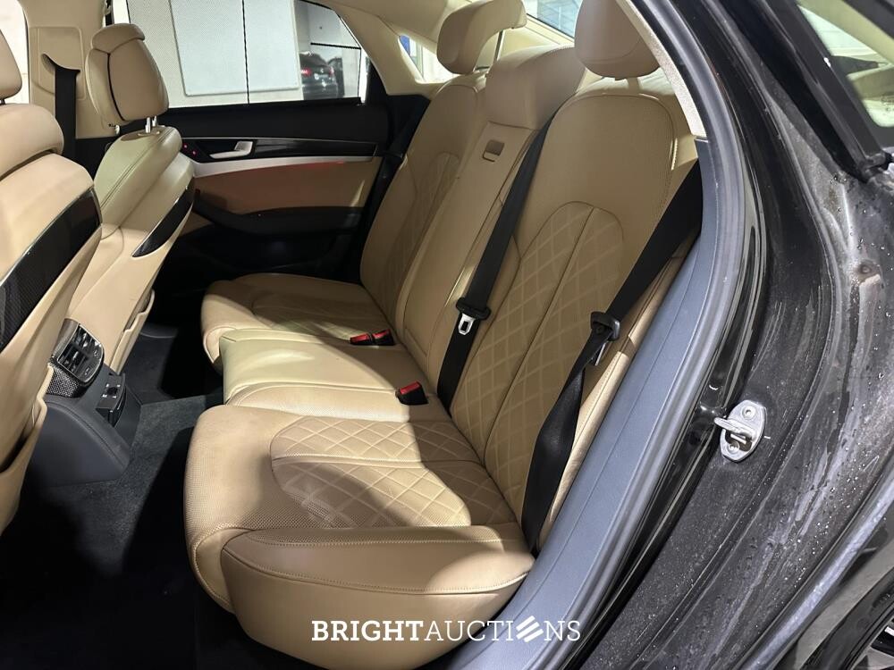  Audi S8 4.0 TFSI V8 Quattro 519pk 2013, J-608-LK