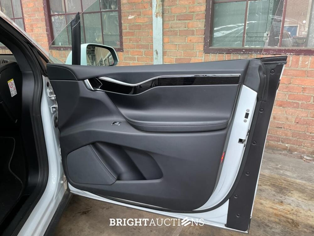 Tesla Model X 75D Base 7p 333pk 2018 (Origineel-NL), ST-663-B 