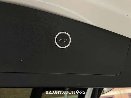 Tesla Model X 75D Base 7p 333pk 2018 (Origineel-NL), ST-663-B