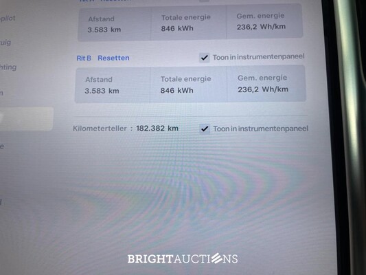 Tesla Model X 75D Base 7p 333pk 2018 (Origineel-NL), ST-663-B