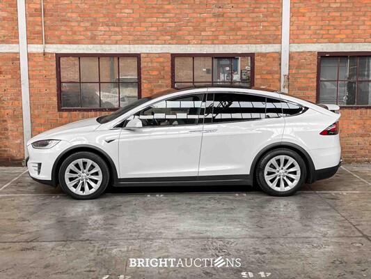 Tesla Model X 75D Base 7p 333pk 2018 (Origineel-NL), ST-663-B