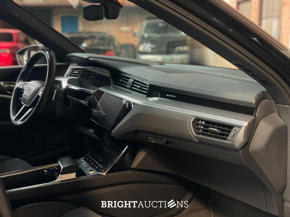 Audi e-tron 50 Quattro S Edition S-Line 71 kWh 313pk 2021, GRJ-01-P