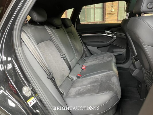Audi e-tron 50 Quattro S Edition S-Line 71 kWh 313pk 2021, GRJ-01-P