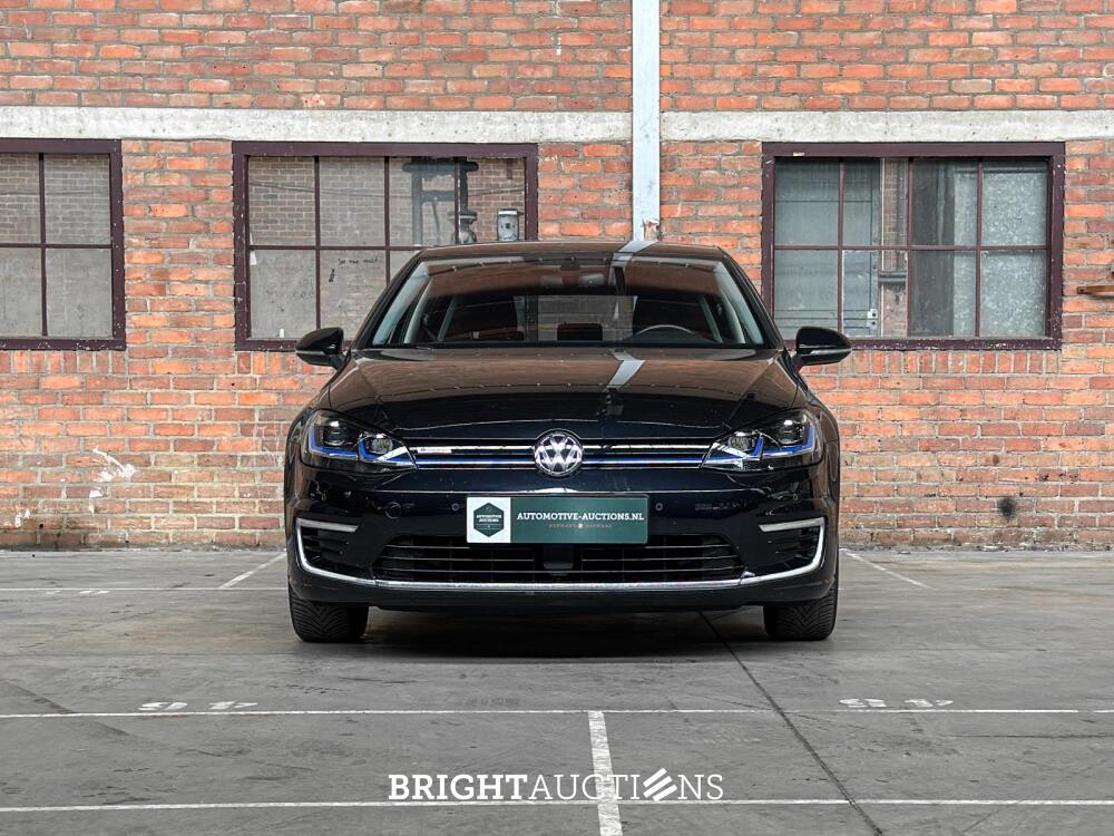 Volkswagen e-Golf 136pk 2019 (Origineel-NL), ZF-315-L