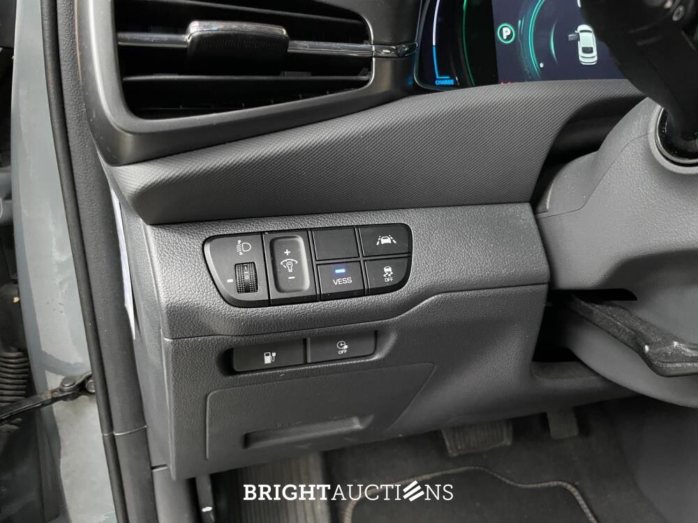 Hyundai IONIQ Comfort EV 38 kWh 136pk 2020 (Origineel-NL) H-997-LF