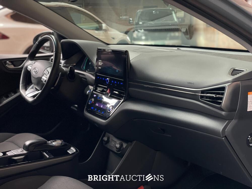 Hyundai IONIQ Comfort EV 38 kWh 136pk 2020 (Origineel-NL) H-997-LF