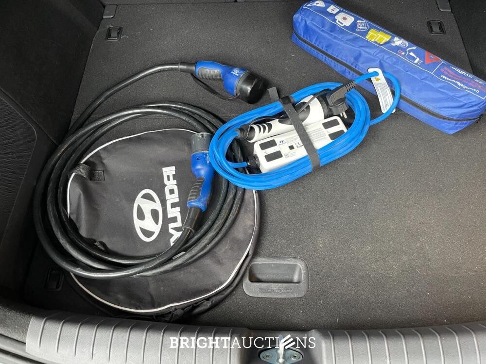 Hyundai IONIQ Comfort EV 38 kWh 136pk 2020 (Origineel-NL) H-997-LF