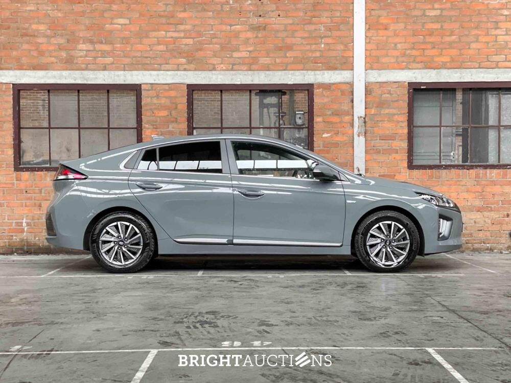Hyundai IONIQ Comfort EV 38 kWh 136pk 2020 (Origineel-NL) H-997-LF