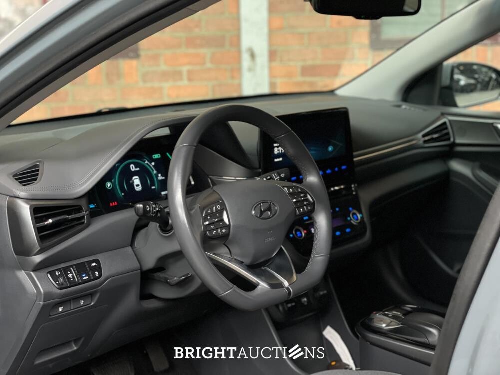 Hyundai IONIQ Comfort EV 38 kWh 136pk 2020 (Origineel-NL) H-997-LF