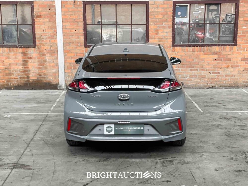 Hyundai IONIQ Comfort EV 38 kWh 136pk 2020 (Origineel-NL) H-997-LF
