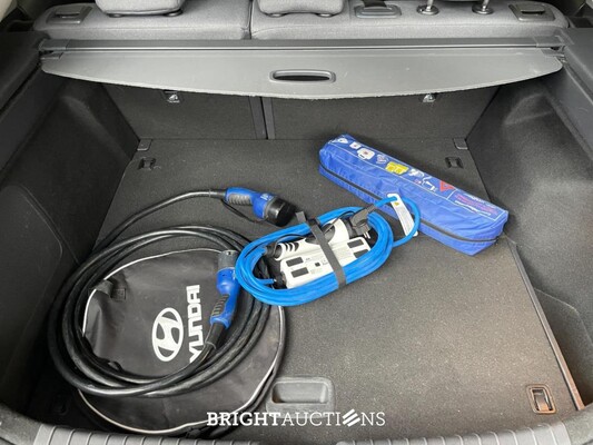 Hyundai IONIQ Comfort EV 38 kWh 136pk 2020 (Origineel-NL) H-997-LF
