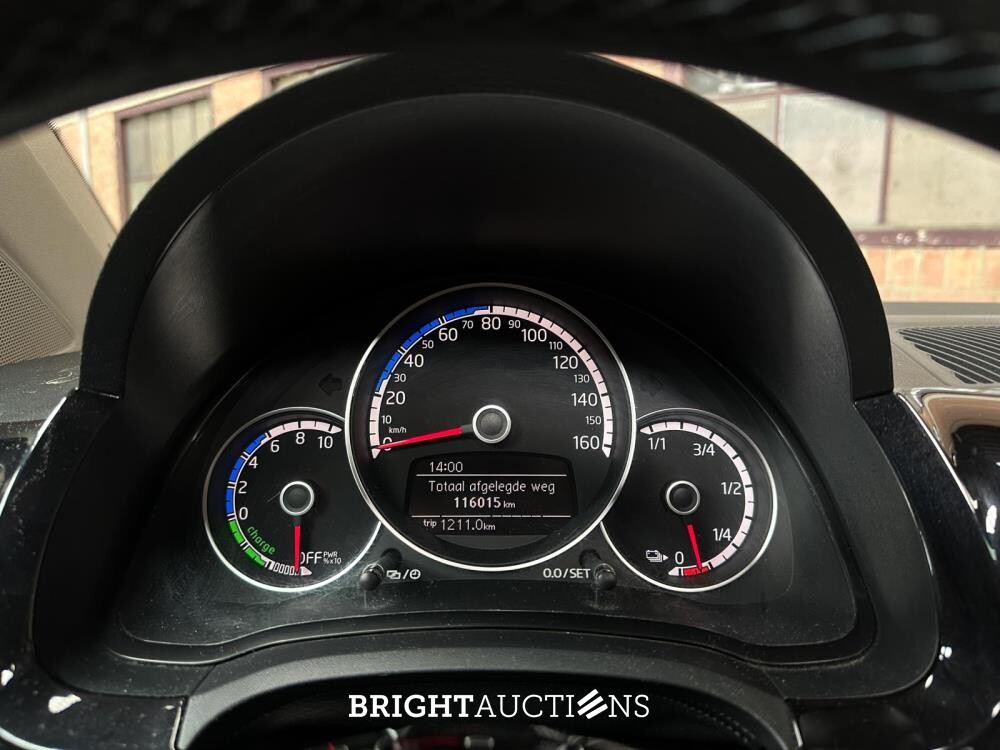 Volkswagen e-Up! 82pk 2015, R-694-XD