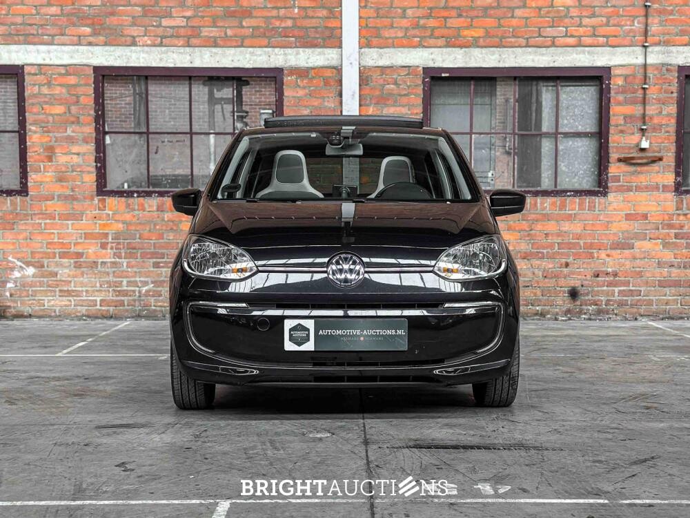 Volkswagen e-Up! 82pk 2015, R-694-XD