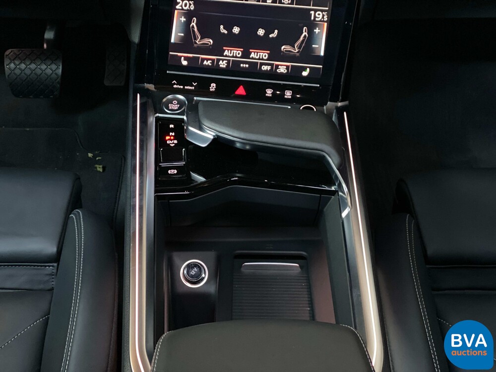 Audi E-tron 55 Quattro EDITION ONE 408pk 2019 virtuelle Spiegel.