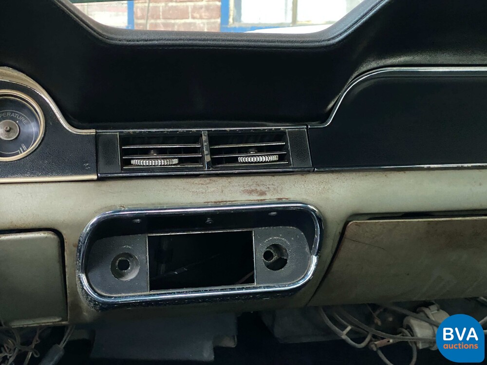 Ford Mustang 4.7 V8 Coupe 1968 200pk