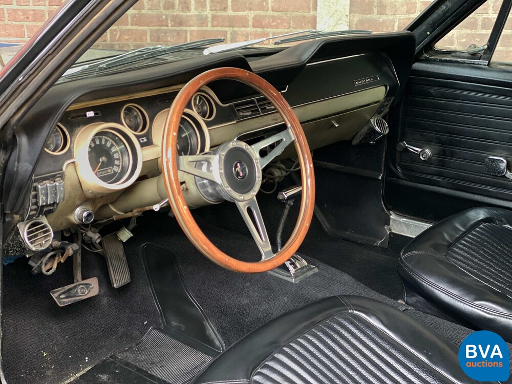 Ford Mustang 4.7 V8 Coupe 1968 200pk