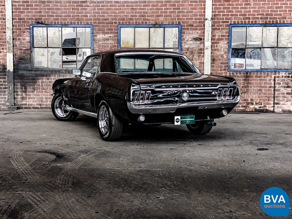 Ford Mustang 4.7 V8 Coupe 1968 200pk