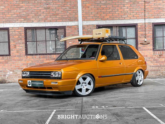 Classic Volkswagen Golf 2 GTI