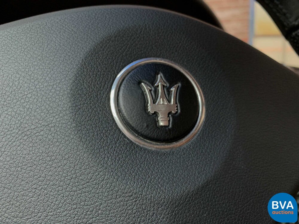 Maserati 4200GT Coupé 4.2 V8 Cambiocorsa 390pk 2003, JS-810-T