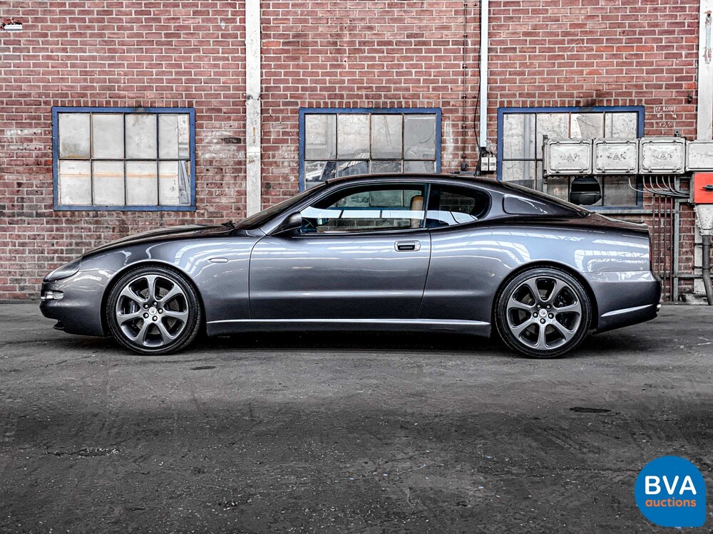 Maserati 4200GT Coupé 4.2 V8 Cambiocorsa 390pk 2003, JS-810-T