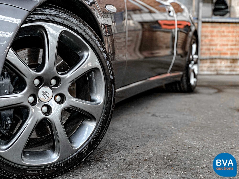 Maserati 4200GT Coupé 4.2 V8 Cambiocorsa 390pk 2003, JS-810-T