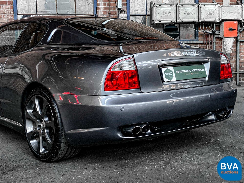 Maserati 4200GT Coupé 4.2 V8 Cambiocorsa 390pk 2003, JS-810-T