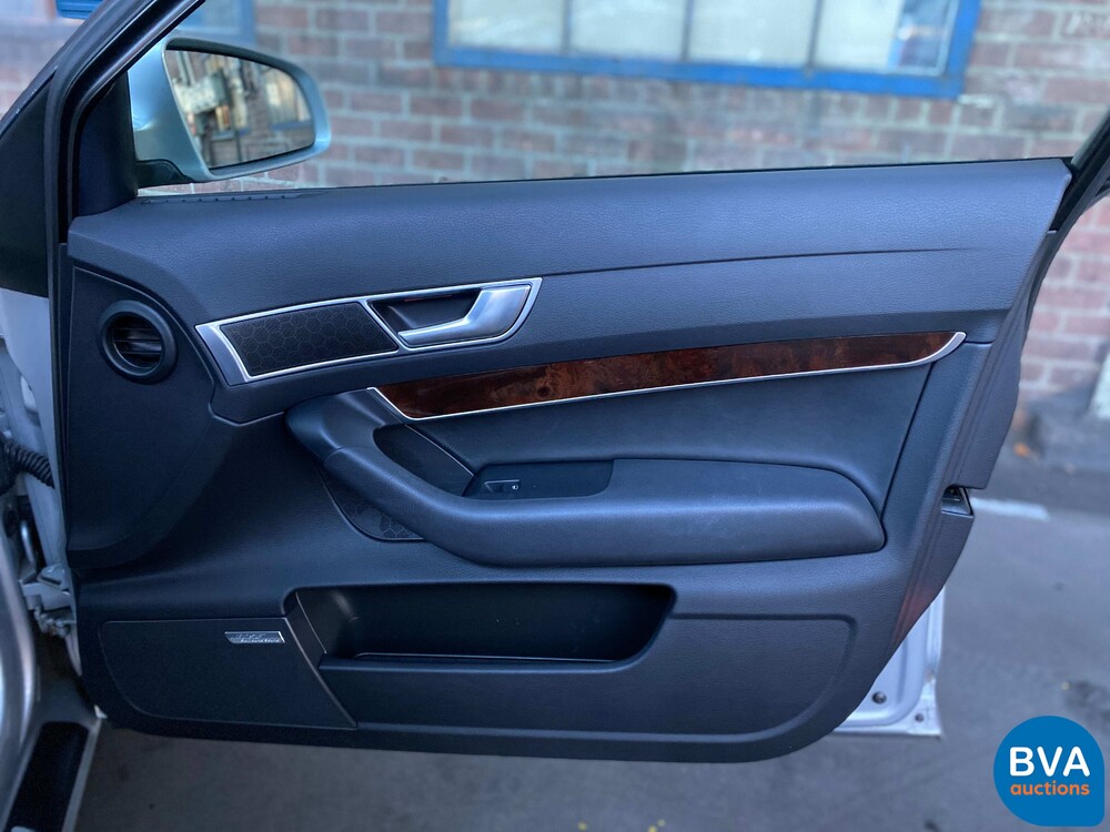 Audi A6 4.2 V8 Quattro Pro Line 335pk 2006 -YOUNGTIMER-