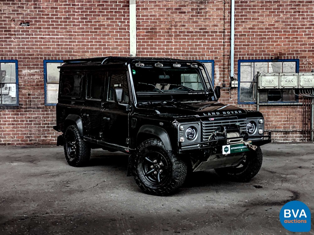 Land Rover Defender 110 2.4 TD SE 2010, 9-VRL-74