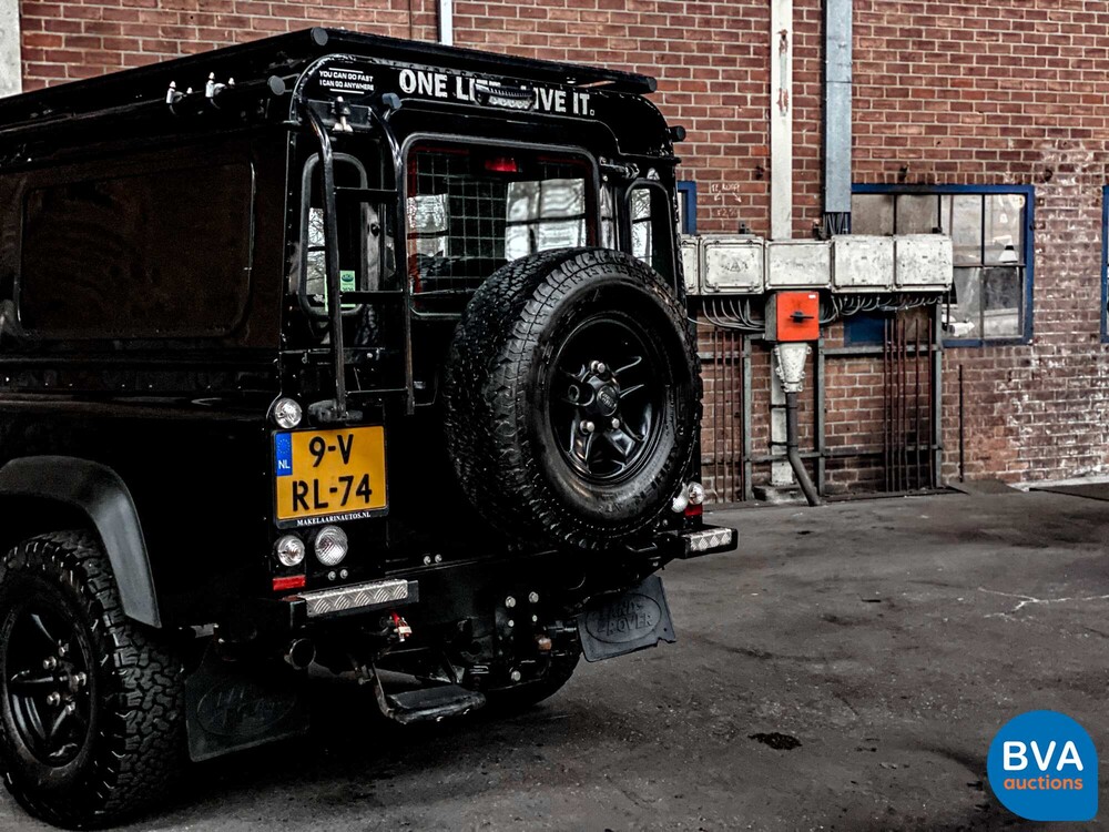 Land Rover Defender 110 2.4 TD SE 2010, 9-VRL-74