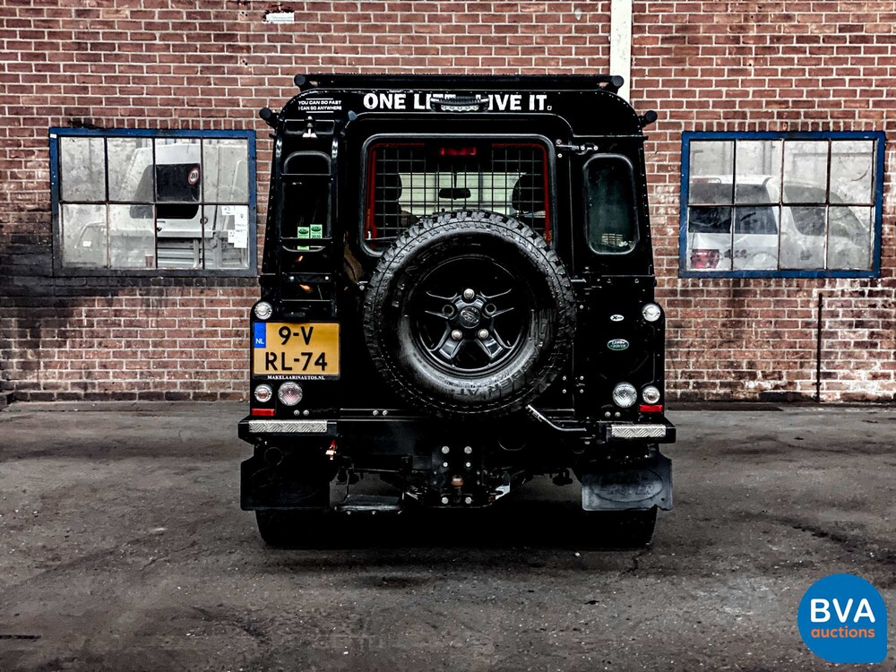 Land Rover Defender 110 2.4 TD SE 2010, 9-VRL-74